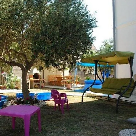 With Parking Space Barbat, Rab - 16816 Lejlighed Barbat na Rabu